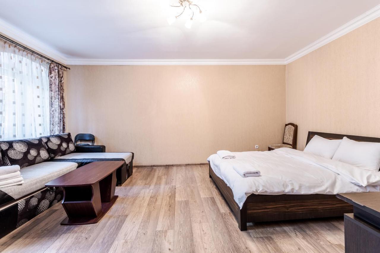 New Ruska Apartment リヴィウ エクステリア 写真